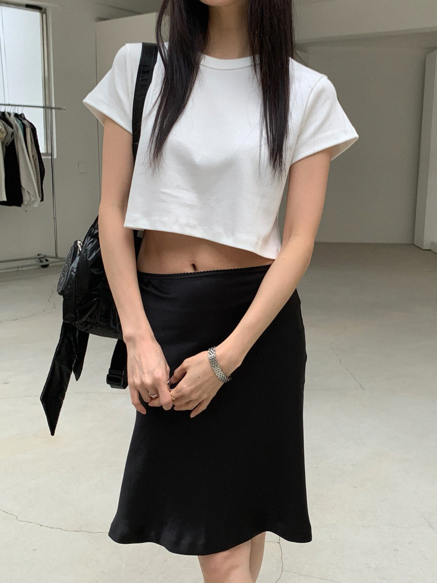 Satin Midi Skirt ( Cream / Black ) - S사이즈 바로발송